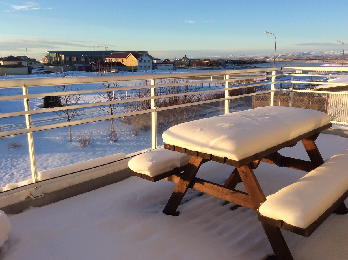 Hotel Kvoeldstjarnan Gistiheimili Stokkseyri Exterior foto